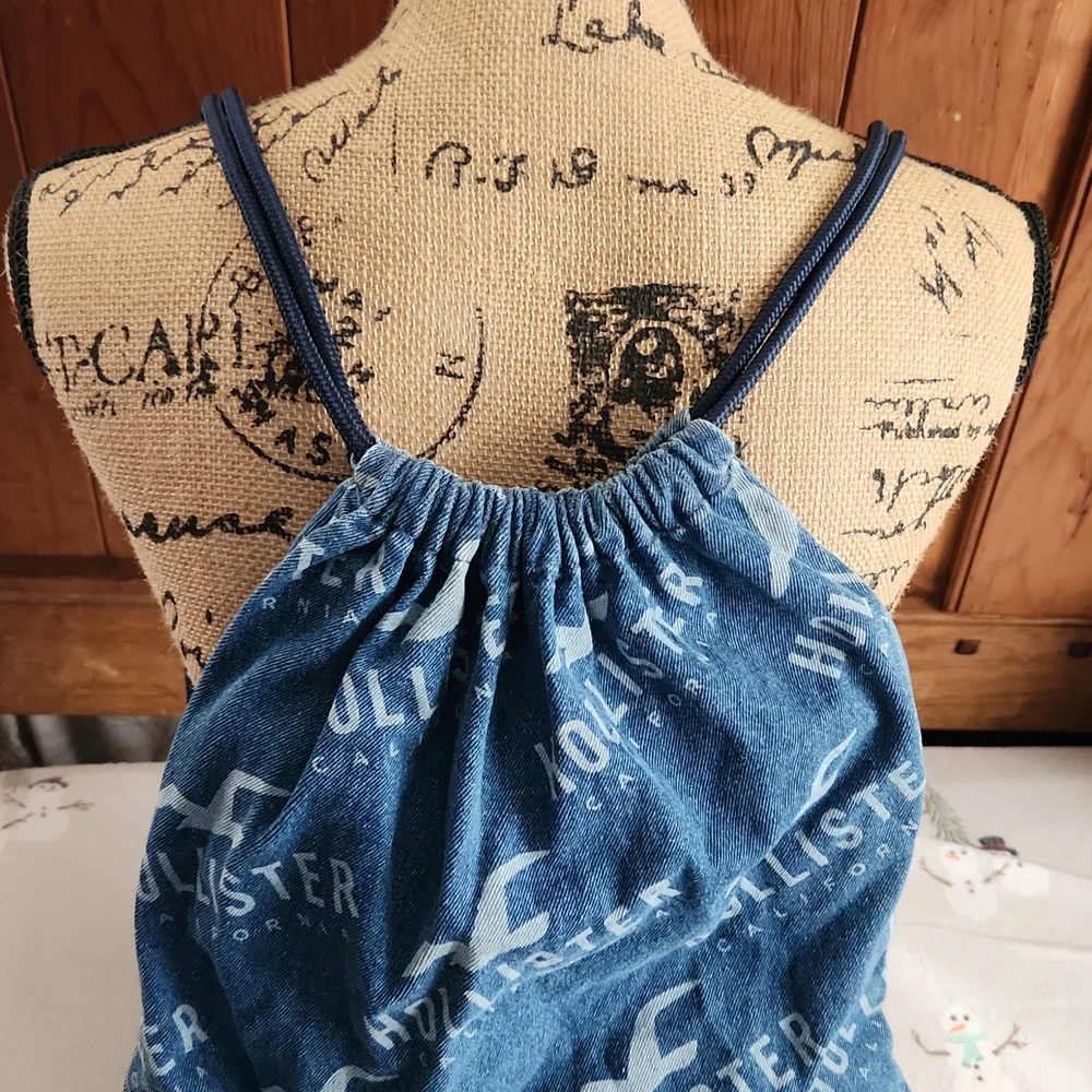 Hollister drawstring‎ backpack